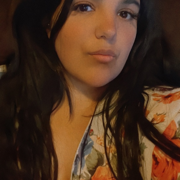 Meet your Posher, Kiryssa - Picture 13 of 13